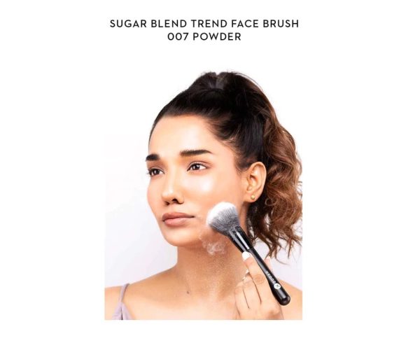 Sugar Blend Trend Face Brush Powder 007 3