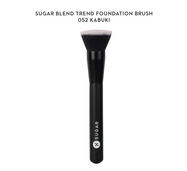 Sugar Blend Trend Foundation Brush Kabuki 052 3